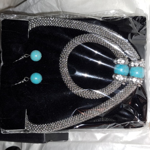 3 Piece Set Siver Toned Faux Turquoise with Crystal Accents set. - Picture 2 of 8